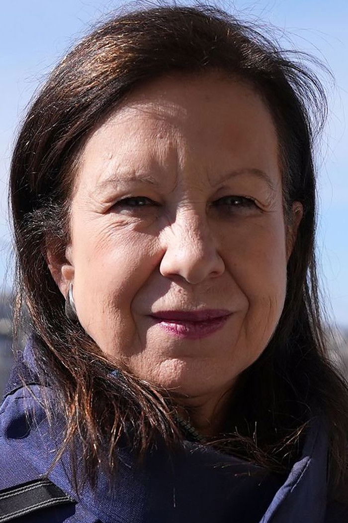 Lyse Doucet backdrop