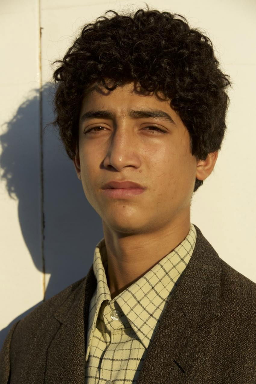 Şahin Kendirci backdrop