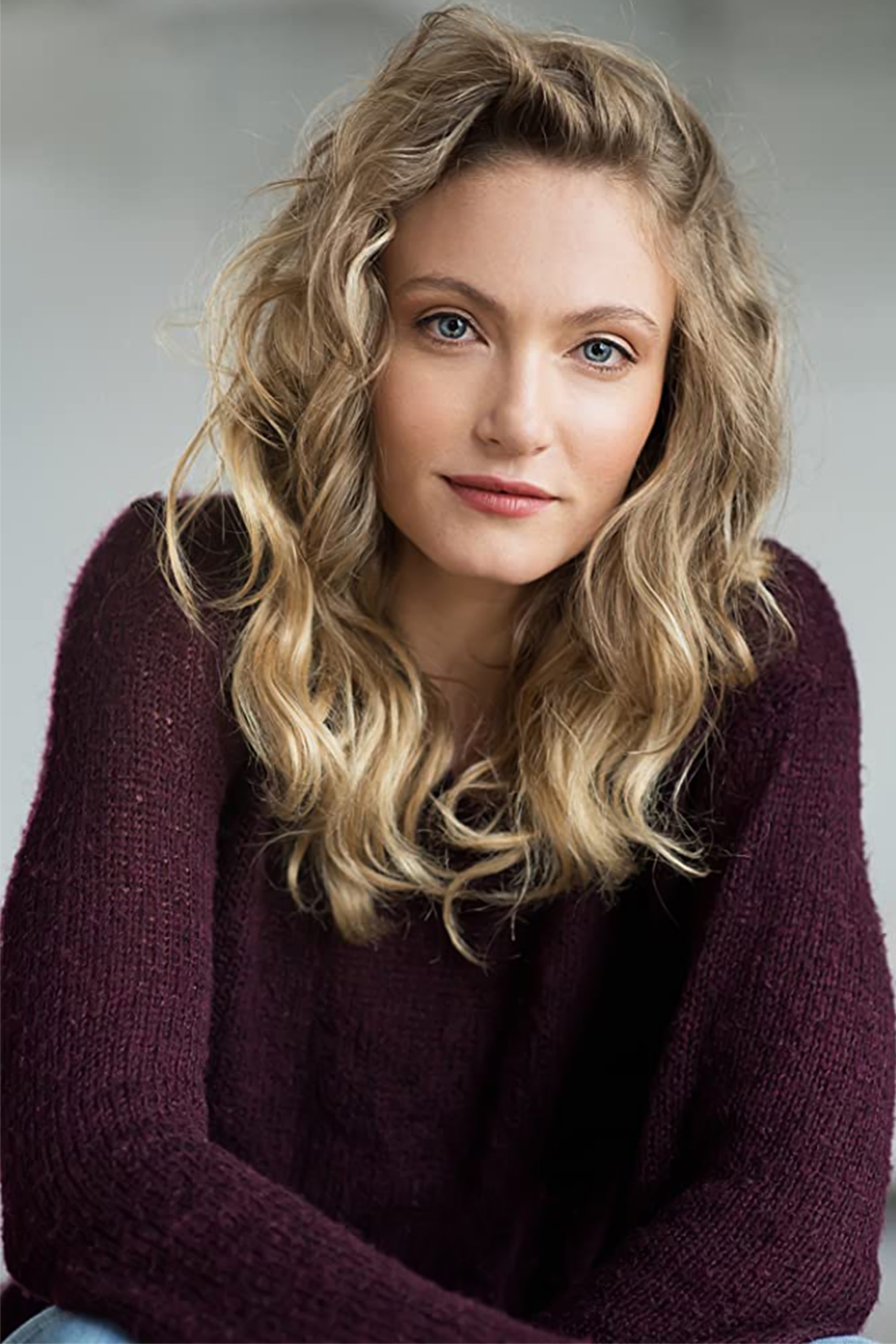 Caitlyn Sponheimer backdrop