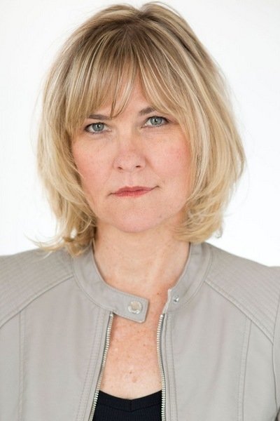 Kelly McAndrew backdrop