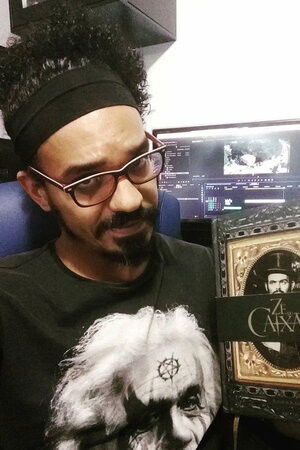 Alexander dos Santos Buck backdrop