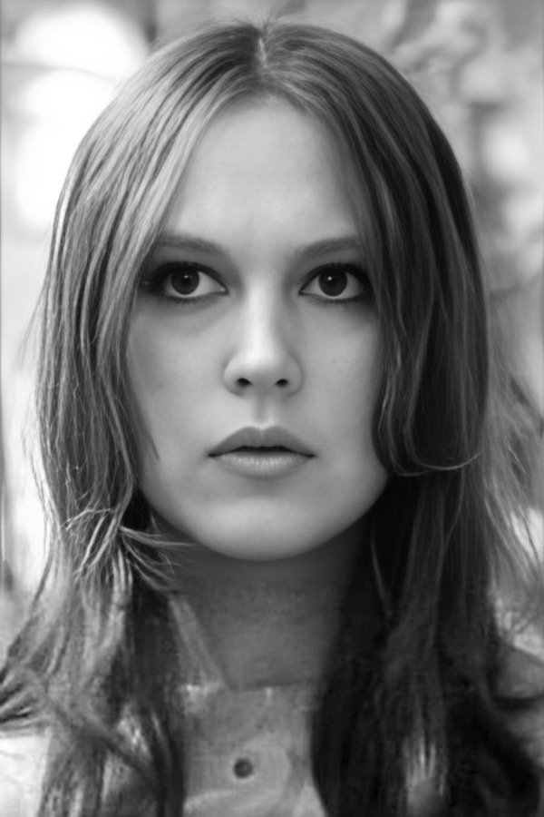 Irina Davidoff backdrop