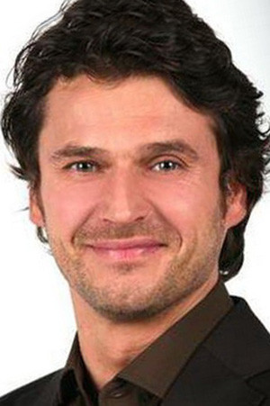 Sébastien Courivaud backdrop