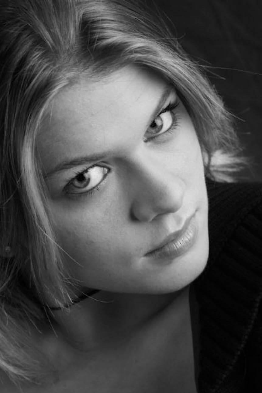 Erin Howell backdrop