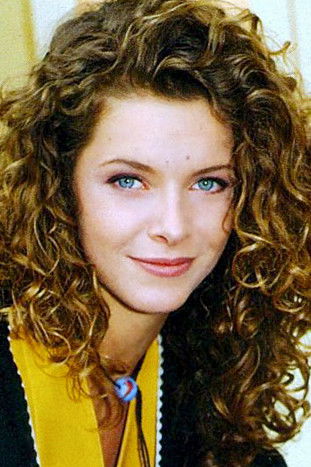 Manuela Lopez backdrop