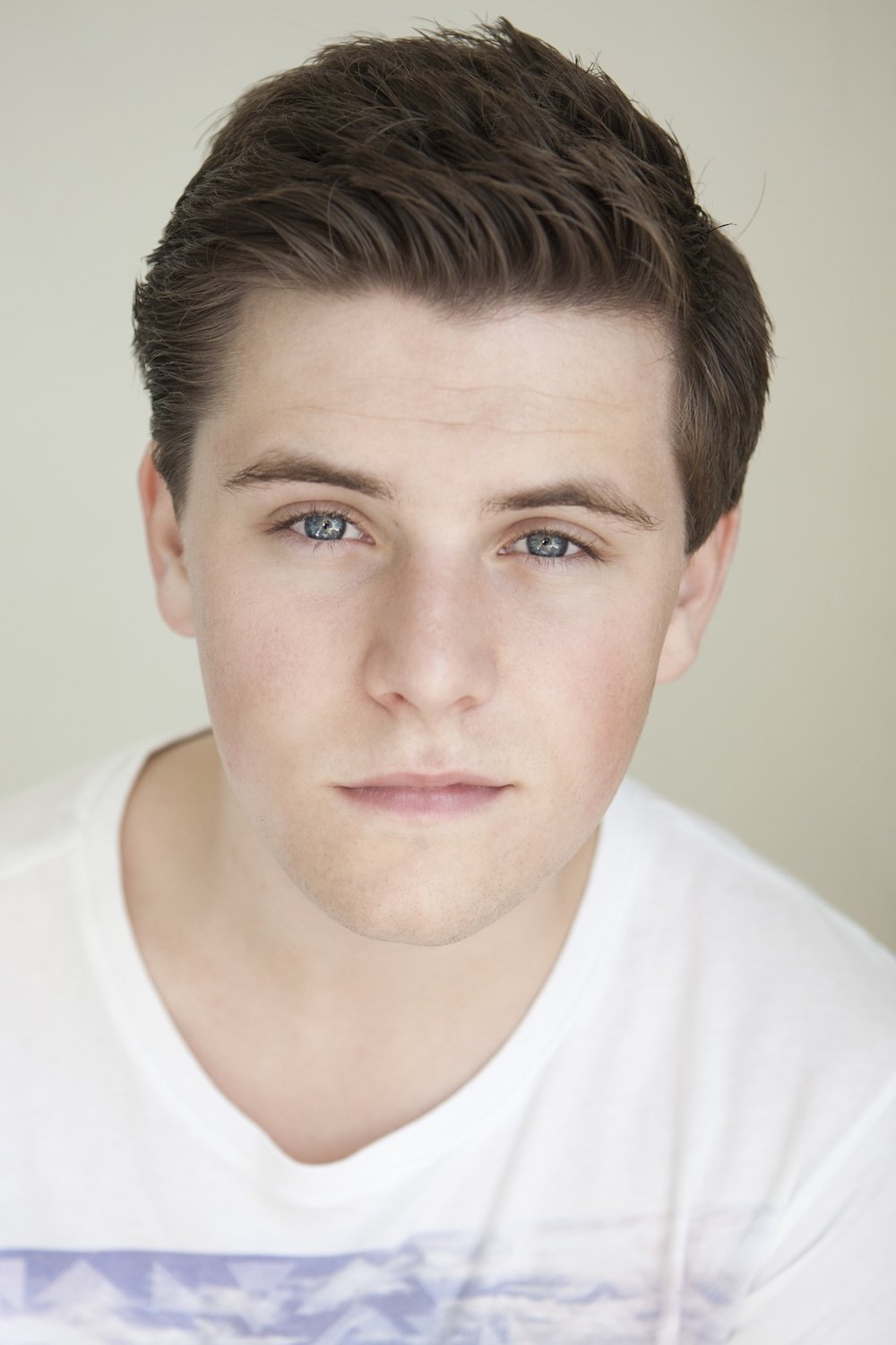 Luke Bromley backdrop