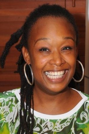 Louranda Bird Abreu backdrop