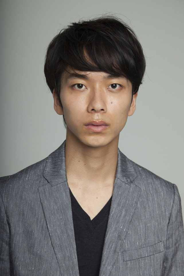 Hiroto Oshita backdrop