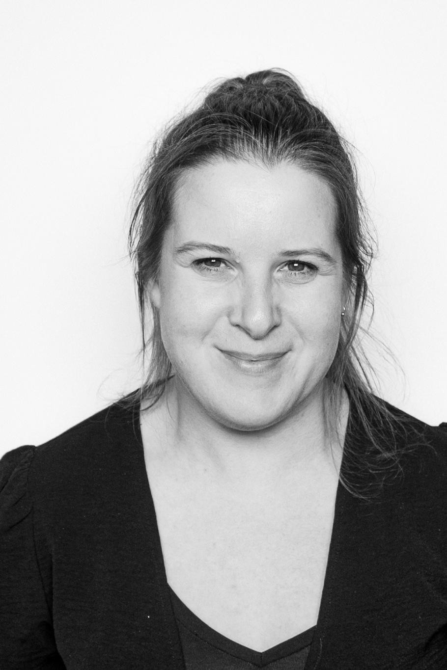 Mette Mikkelsen backdrop