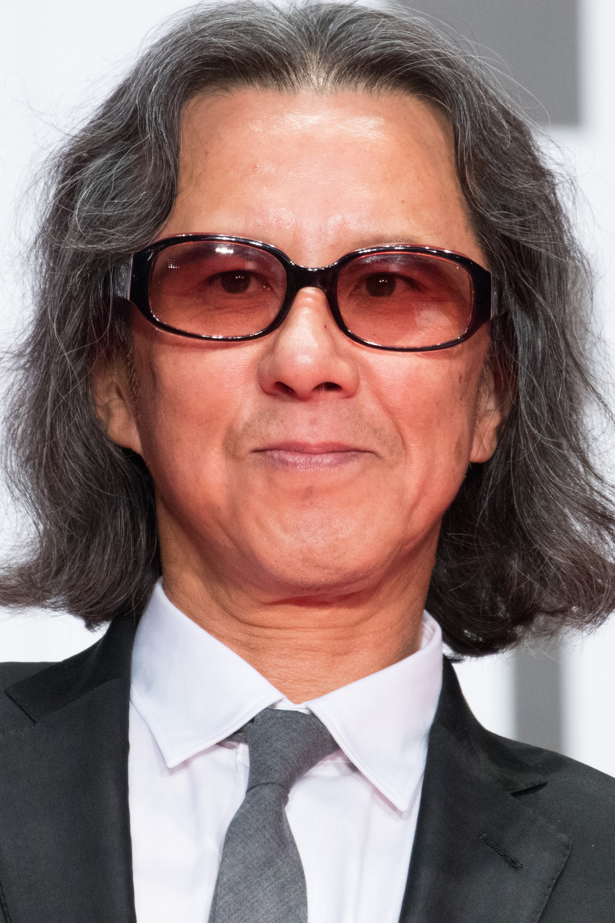 Shingo Kubota backdrop