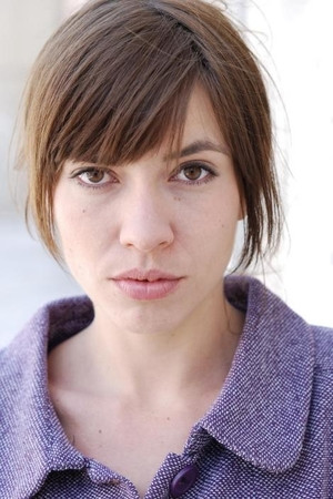 Nina Schlothauer backdrop