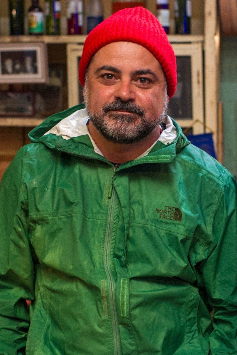 Diego Müller backdrop