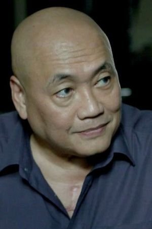 Juniks Inocian backdrop