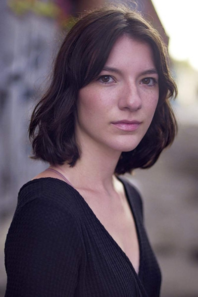 Nicole Souza backdrop