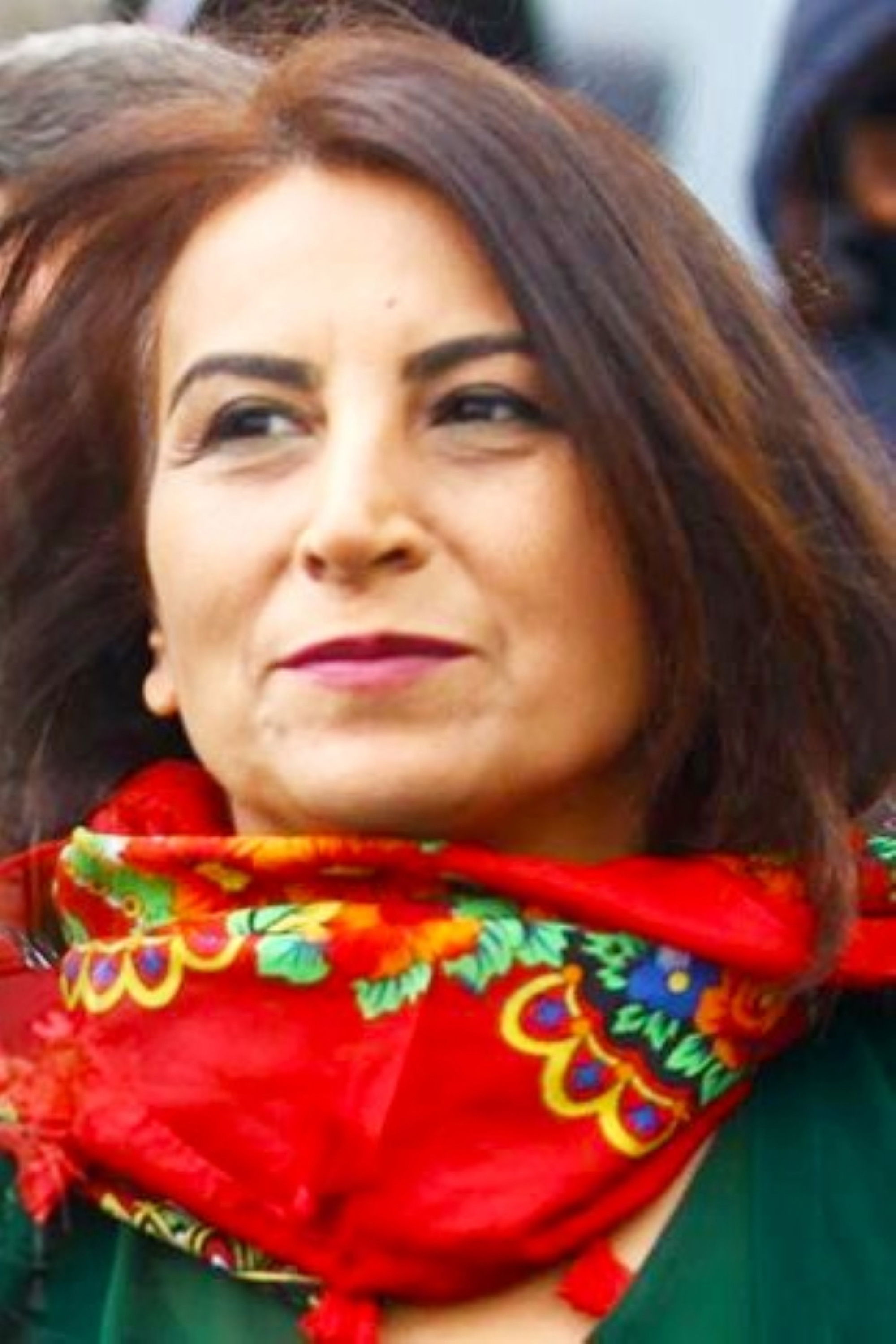 Aysel Tuğluk backdrop