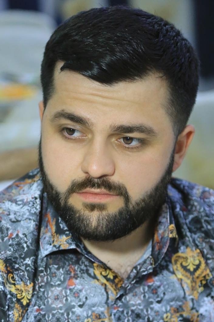 Elvin Abdulla backdrop