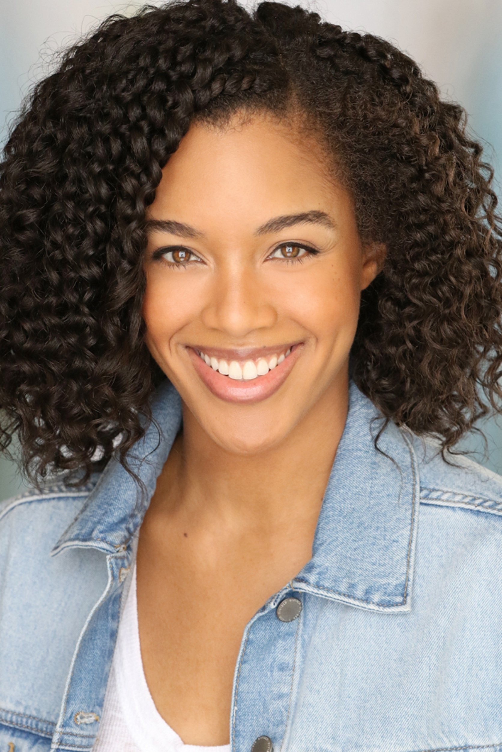 Morgan Calhoun backdrop