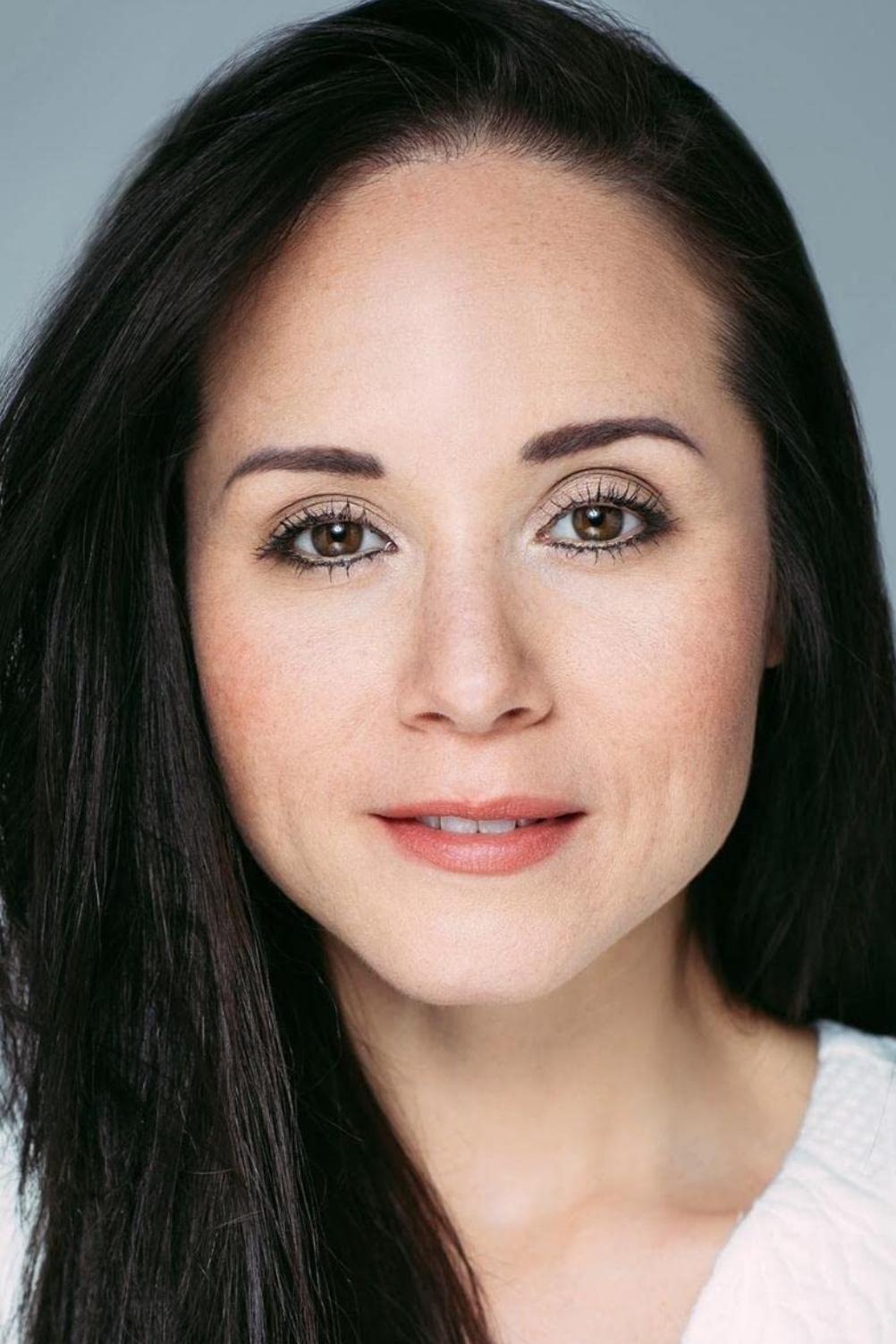 Samantha Hum backdrop