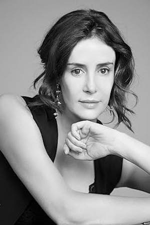 Cristina Campuzano backdrop