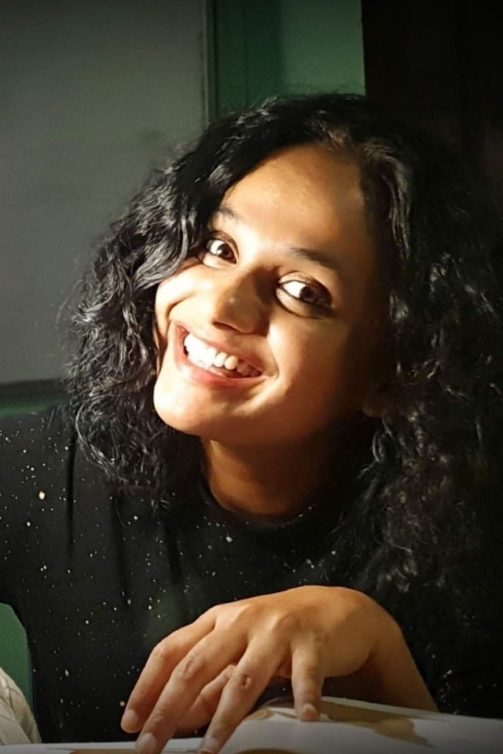 Sheetal Shetty backdrop