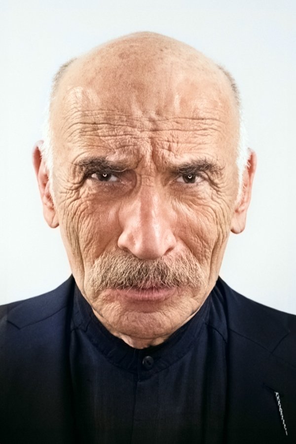 Tuncel Kurtiz backdrop