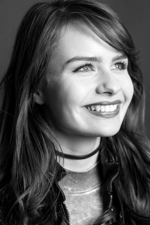 Sarah Nauta backdrop