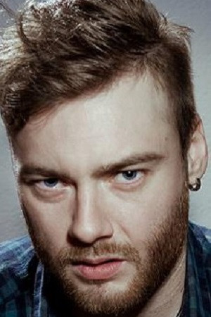 Sergey Galakhov backdrop