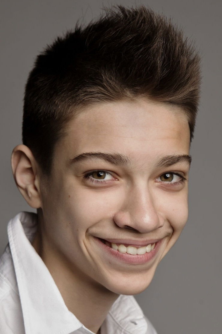 Vitaliy Gerasimov backdrop