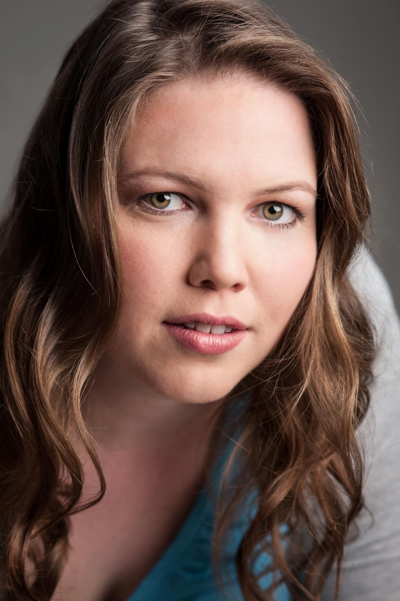 Jennifer Rowe backdrop