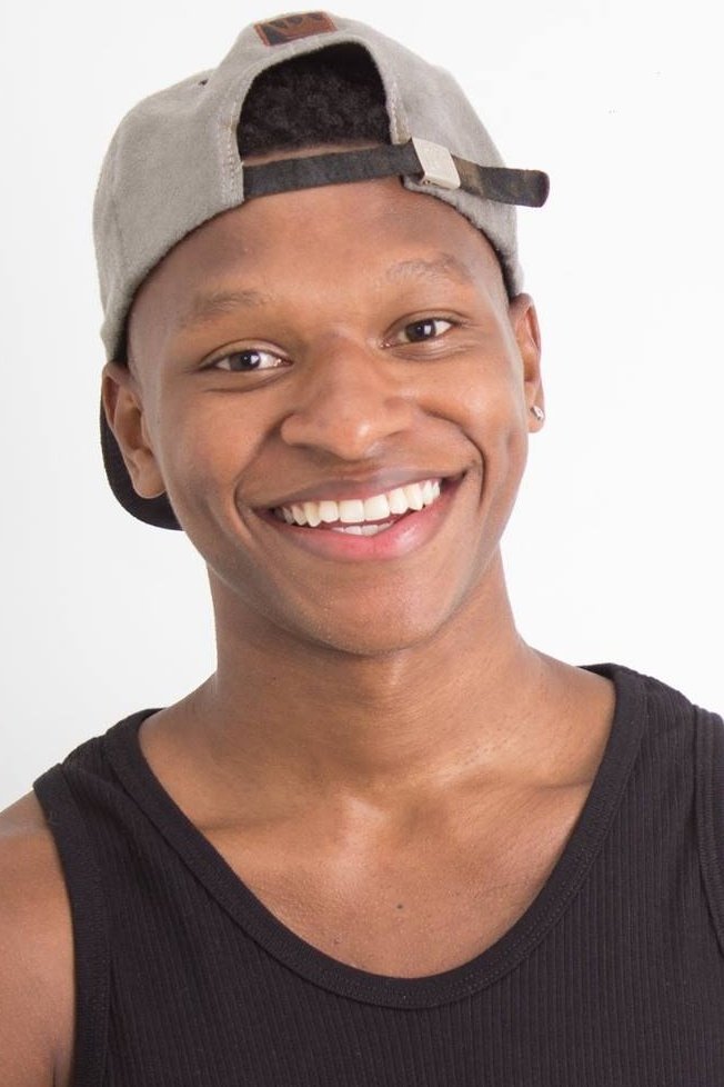 Diego Francisco backdrop