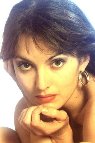 Oksana Kaliberda backdrop