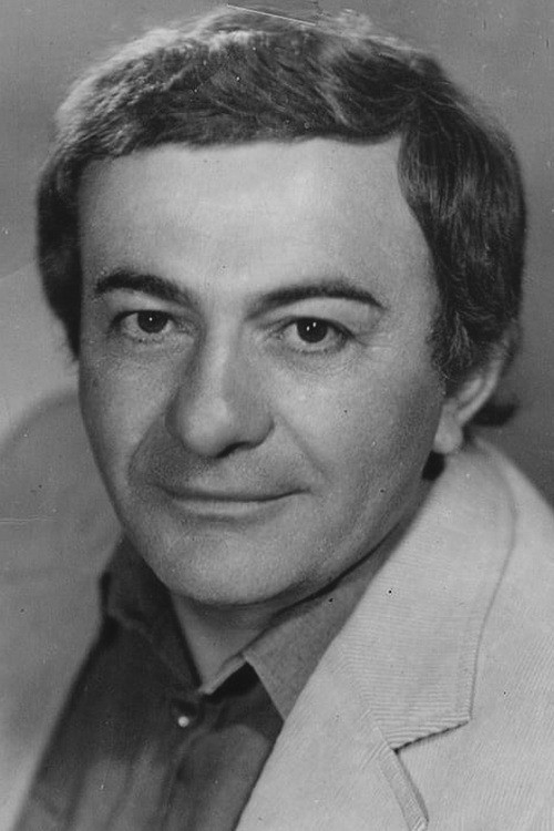 Mobil Ahmadov backdrop