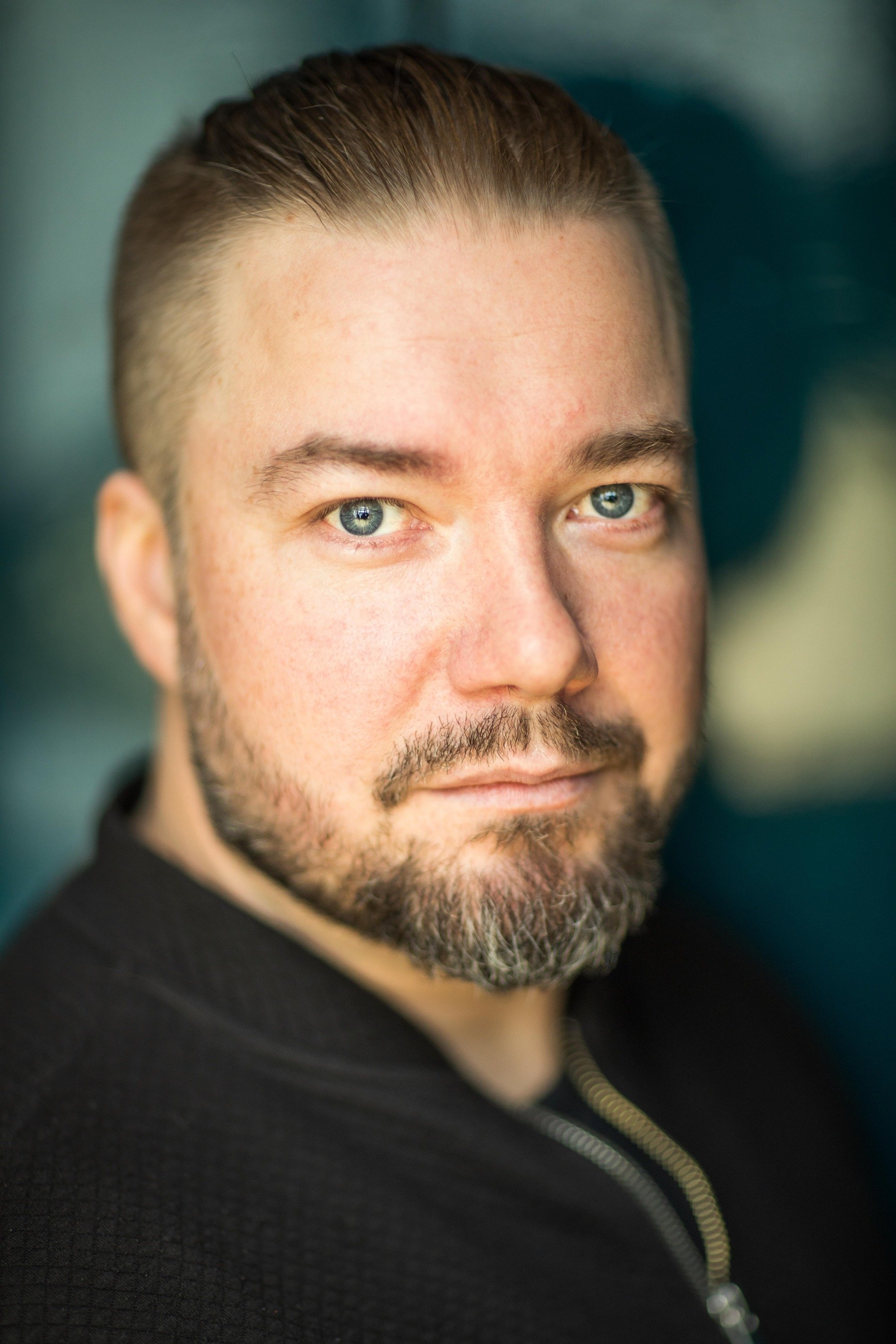 Jan Korander backdrop