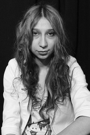 Maryana Kalmykova backdrop