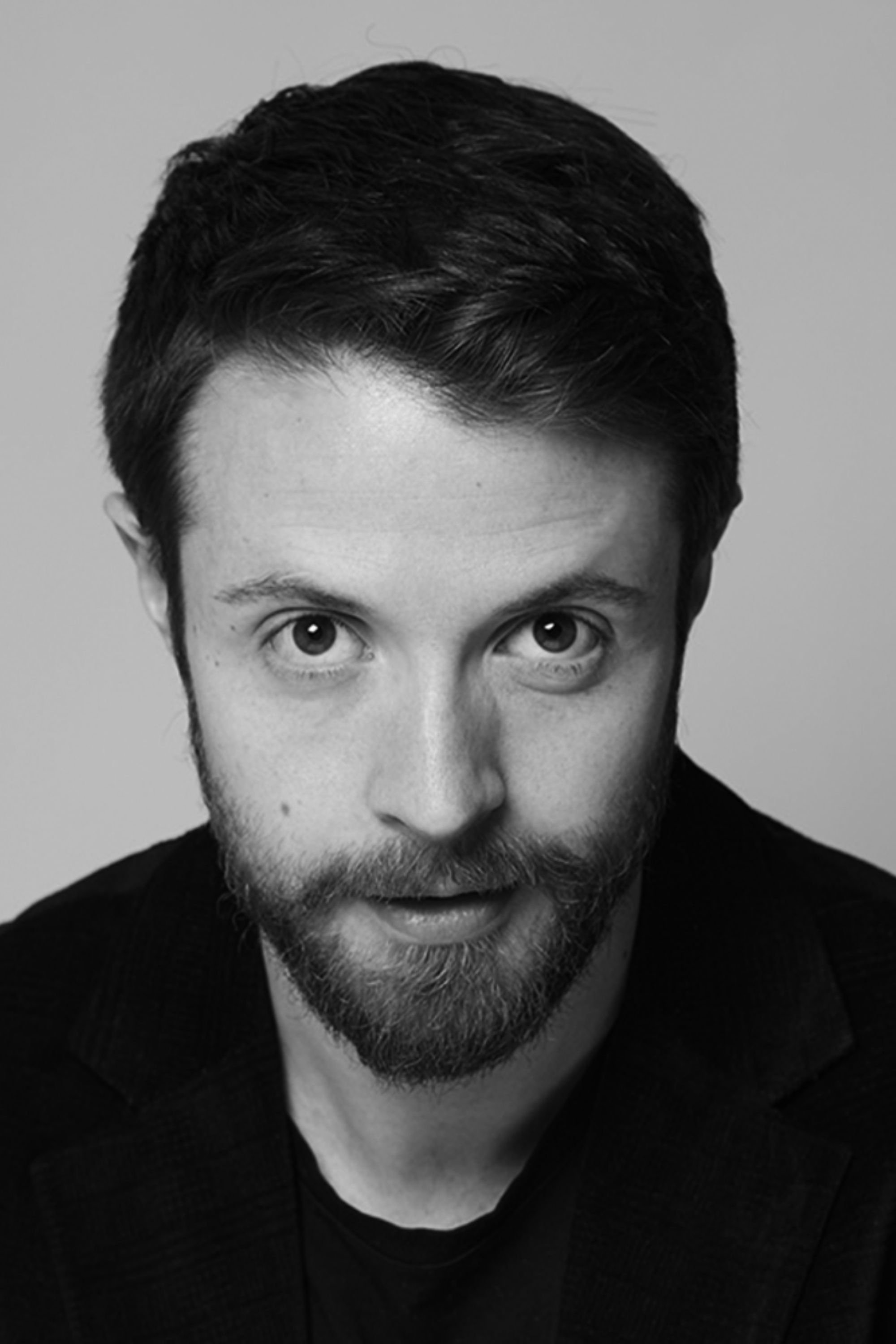 Roberto Beck backdrop