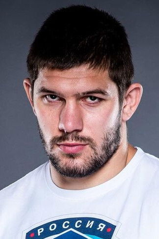 Valentin Moldavsky backdrop