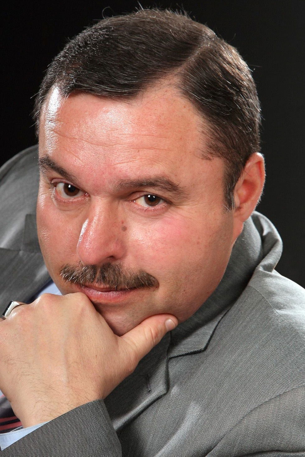 Elshan Shiraliyev backdrop