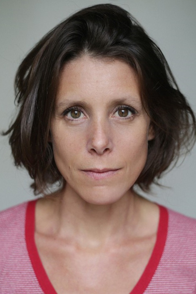 Magali Miniac backdrop