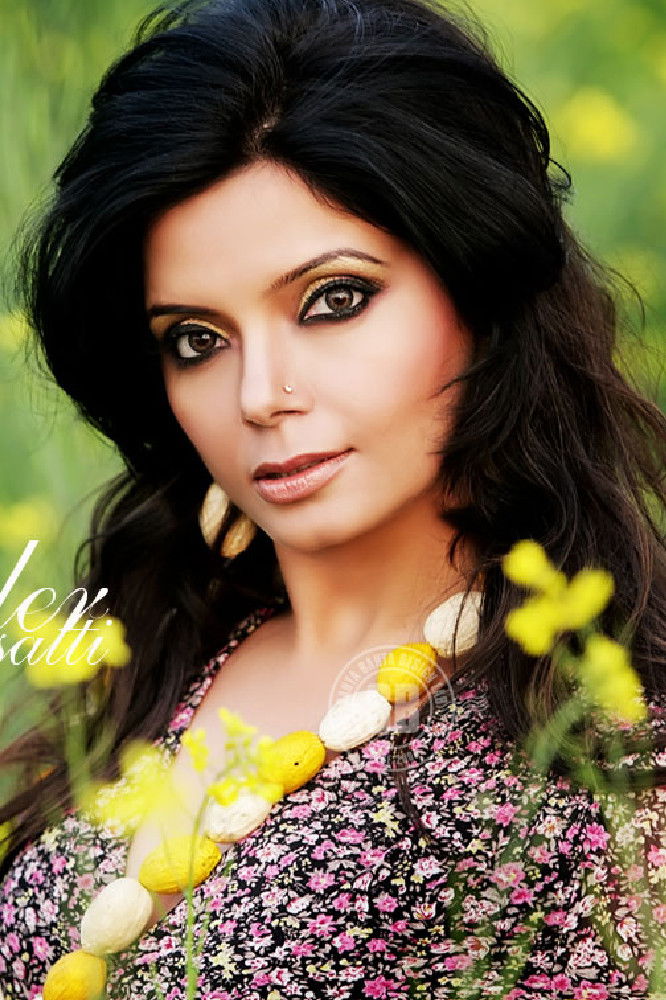 Satinder Satti backdrop