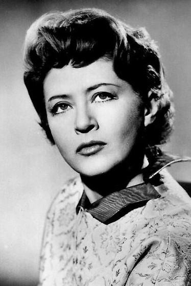 Susi Nicoletti backdrop