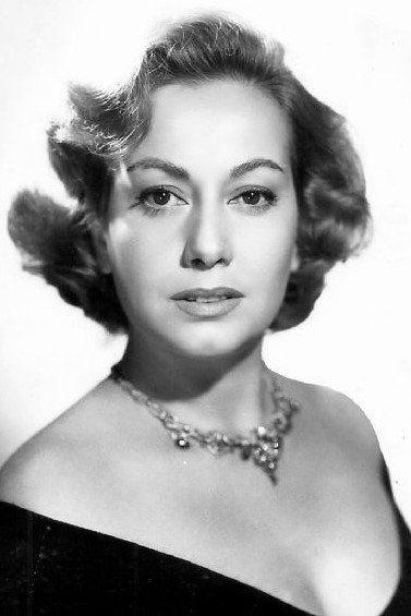 Marisa Merlini backdrop