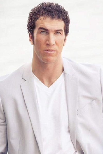 Paul Iatomasi backdrop