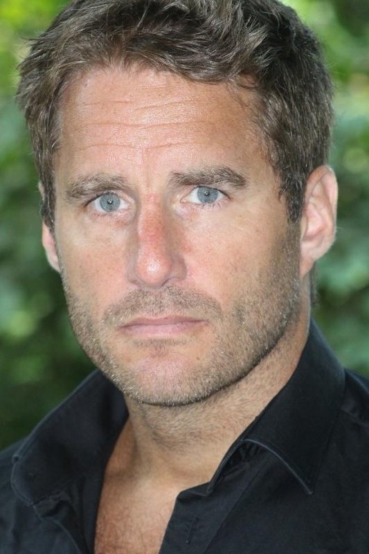 Guillaume Clement backdrop