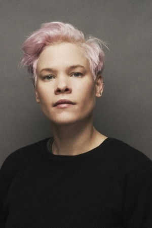 Dalma Berger backdrop