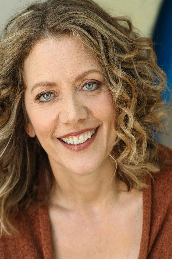 Suzana Norberg backdrop