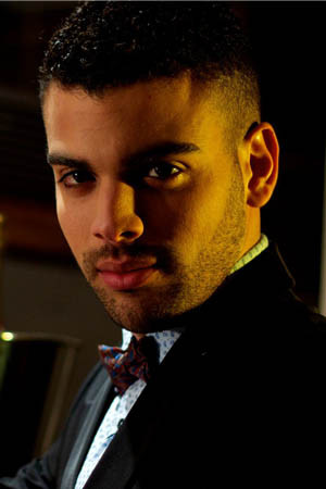 Mike Fédée backdrop