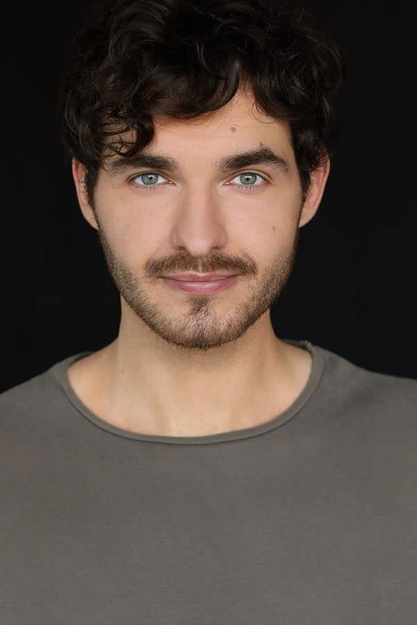 Sebastian Faure backdrop