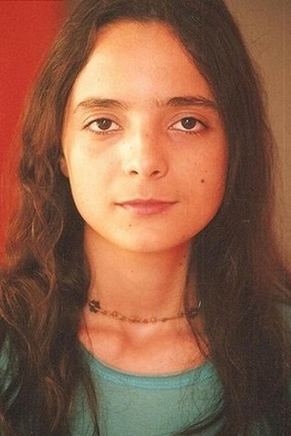 Fernanda Beling backdrop