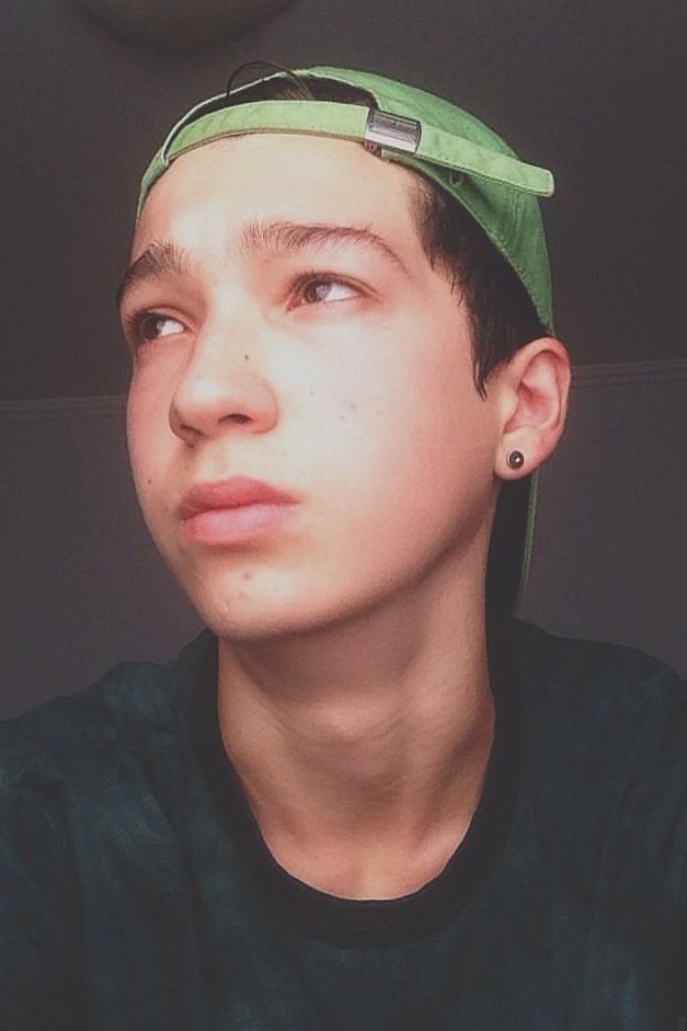 Davi Galdeano backdrop