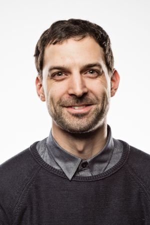 Fabian Driehorst backdrop